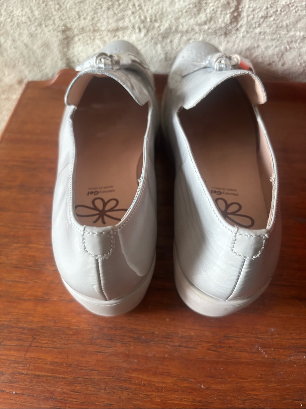 Wonder’s “Madrid” Grey Tasseled Shies-Size 42-New - Picture 3 of 5